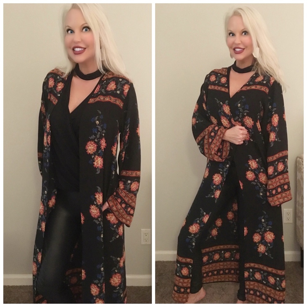 LAST 1! 💕Stunning Long Line Black Floral Kimono - Picture 6 of 8
